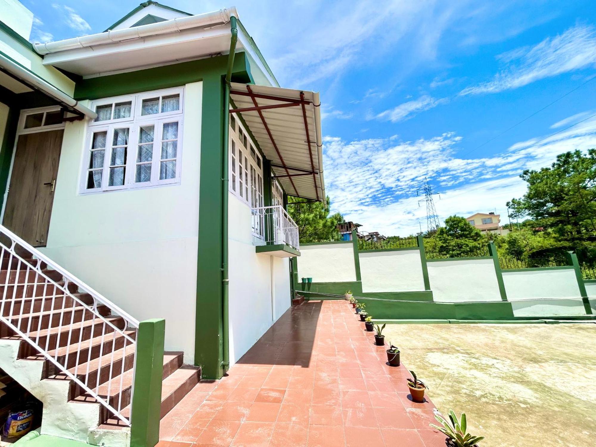 Yepplo Holiday Home - Complimentary Breakfast - 24 Hrs Caretaker & Power Backup Shillong Exterior foto
