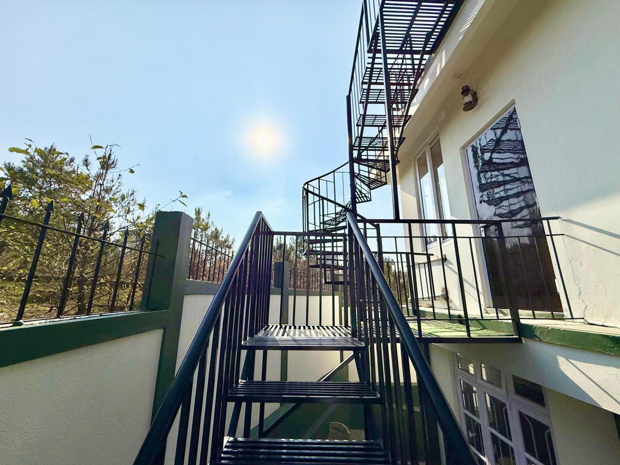 Yepplo Holiday Home - Complimentary Breakfast - 24 Hrs Caretaker & Power Backup Shillong Exterior foto