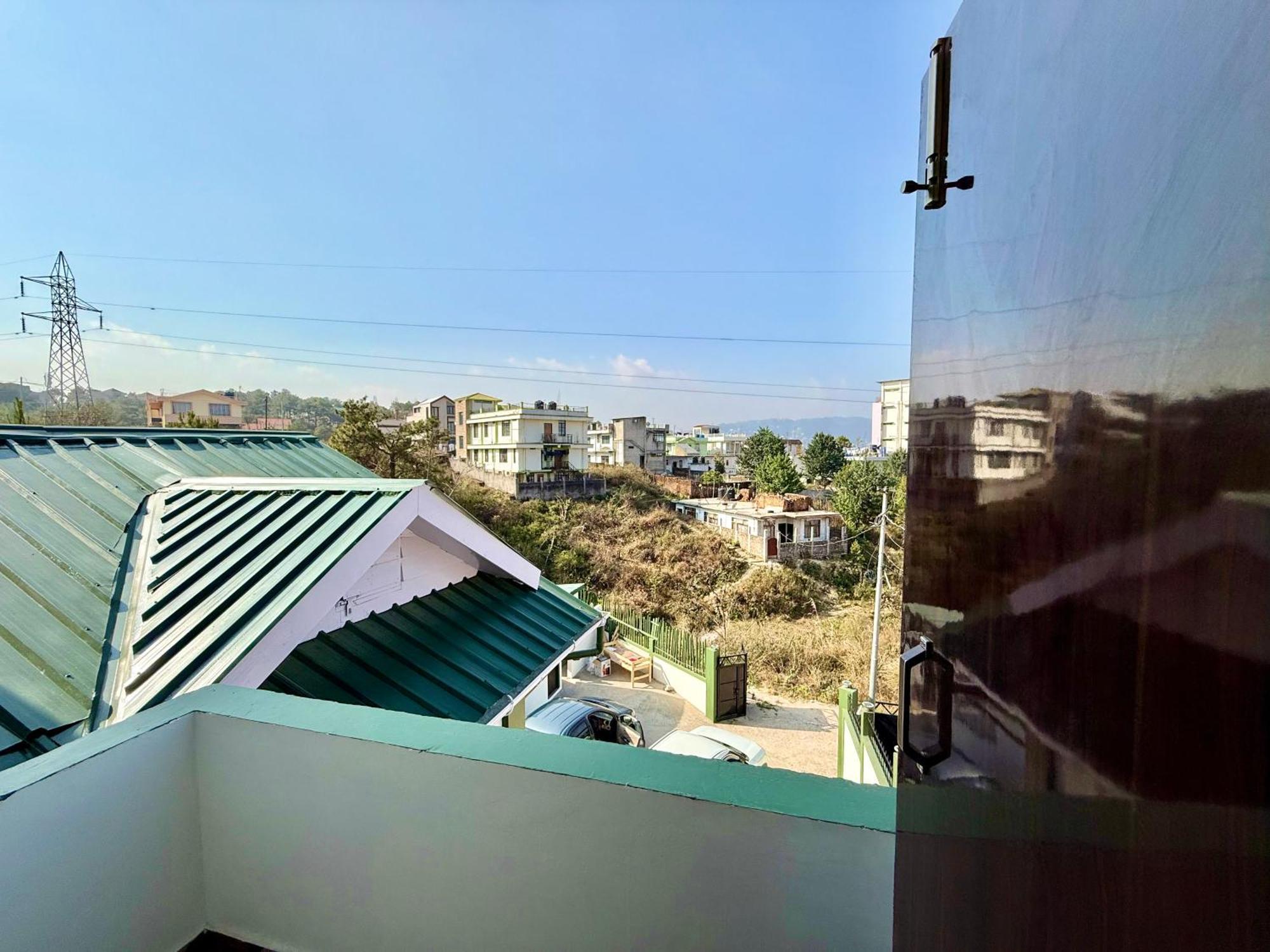 Yepplo Holiday Home - Complimentary Breakfast - 24 Hrs Caretaker & Power Backup Shillong Exterior foto